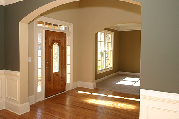 How to Choose a Front Door for Your Custom Home